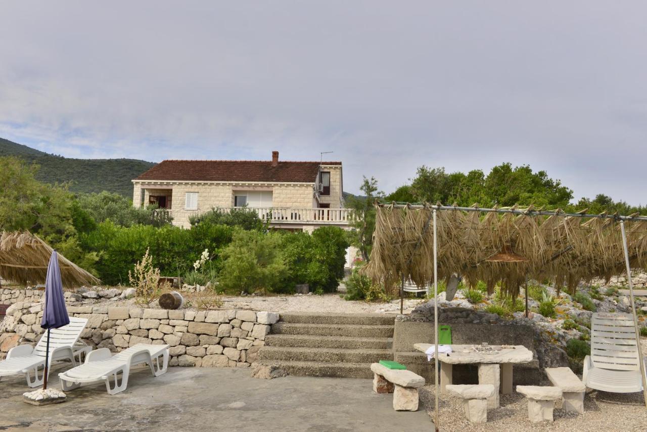 Apartments Mak Račišće Exterior foto
