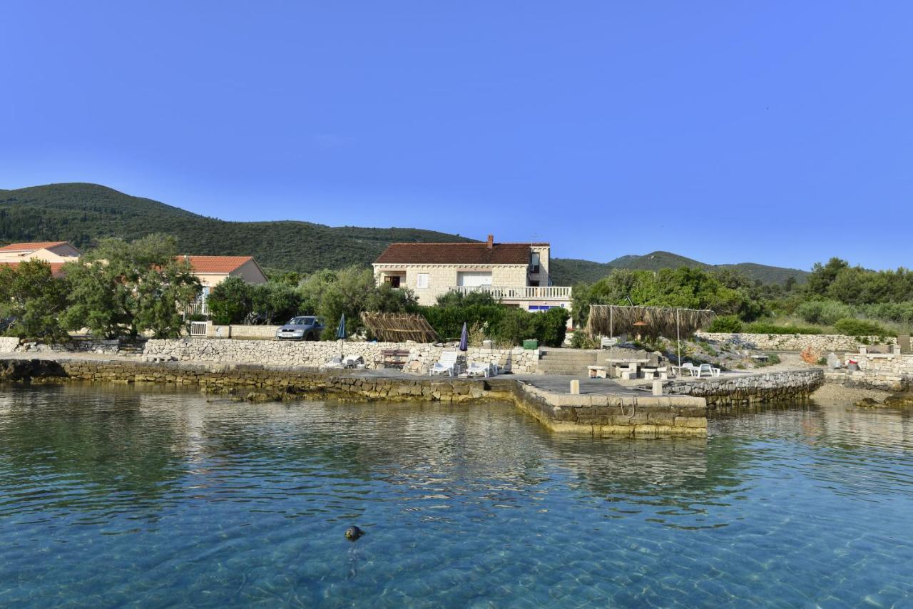 Apartments Mak Račišće Exterior foto